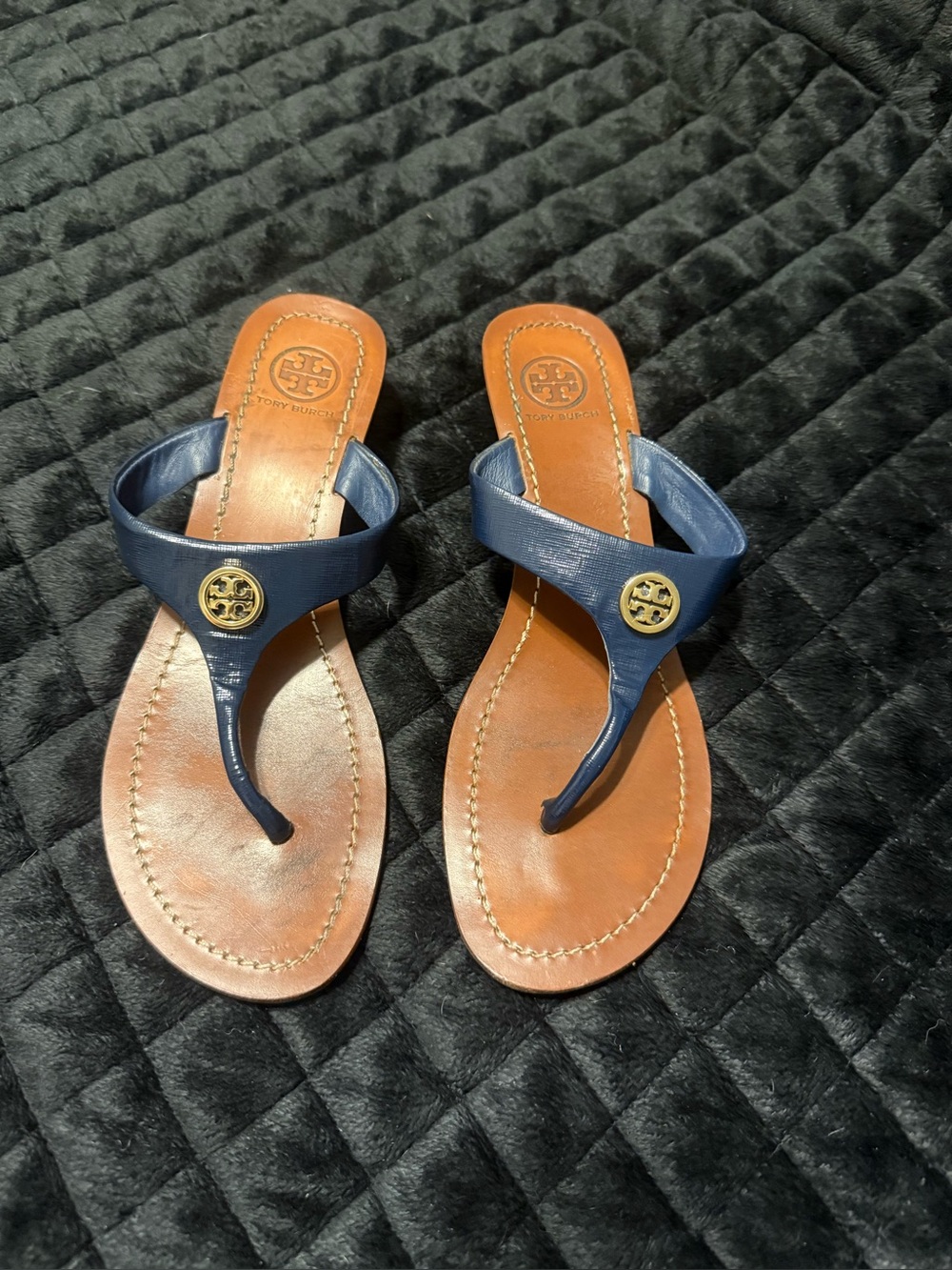 Tory Burch Navy Leather Logo Thong Sandals